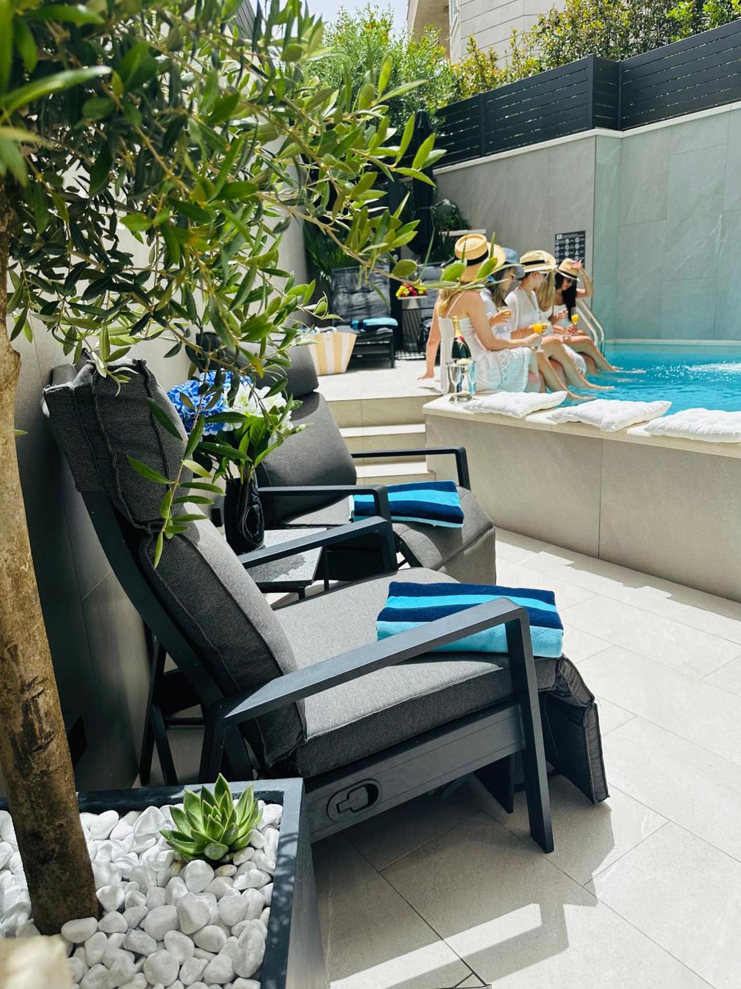 Apartment One B With Heated Private Pool 杜布罗夫尼克 外观 照片